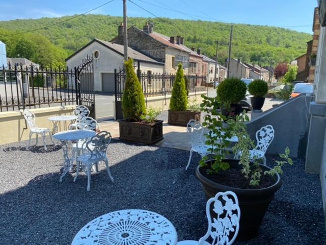 Le Point De Chute Bed & Breakfast Les Hautes-Rivieres Exterior photo